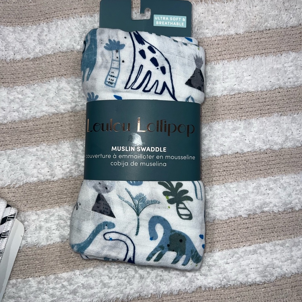 Loulou Lollipop Muslin Swaddle with Blue and Gray Patterns